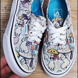 VANS llama party